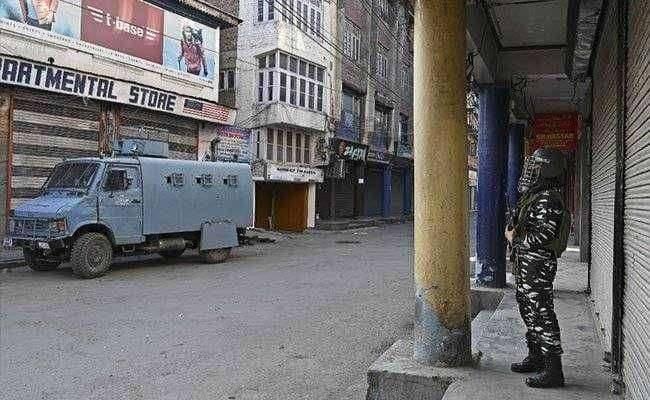 ?Big Breaking.. जम्मू काश्मीर च्या कुपवाडा भागात एलोसी वर दहशतवादी हल्ल्यात 3 सैनिक शहीद..एक दहशतवादी ठार...