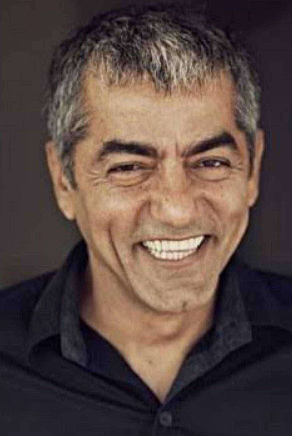 ?️ फिल्म अभिनेता आसिफ बसरा ची गळफास घेऊन आत्महत्या..... बॉलिवूड ला पुन्हा एक धक्का..