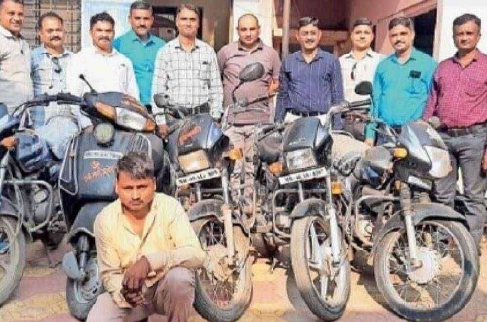 जळगावात पोलिसांकडून अट्टल दुचाकीचोरास अटक; पाच चोरीचा गाड्या हस्तगत..