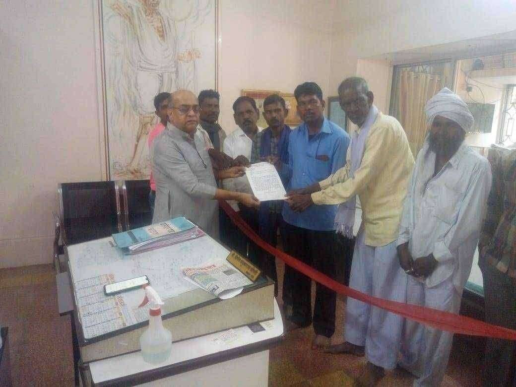 फैजपूर येथील ऐकलव्य आदिवासी भिल्ल समाजाचे समाज बांधवांनी आमदार शिरीष दादा चौधरी यांना निवेदन..