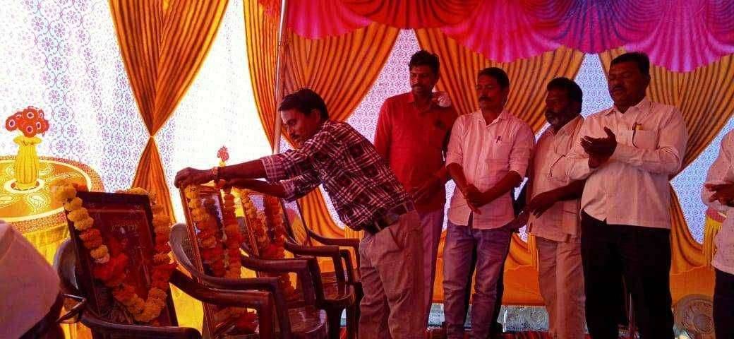 क्रांतीविर बिरसा मूंडा यांचे विचार युवकांनी अंगीकृत करावे