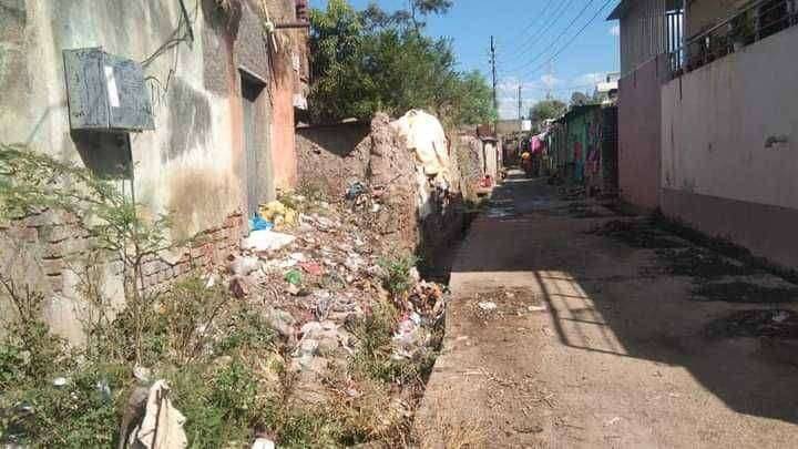 कळंब शहराची स्वच्छ ता राम भरोसे<br>नगरपालिका चे दुर्लक्ष जागोजागी कचऱ्याचे ढीग