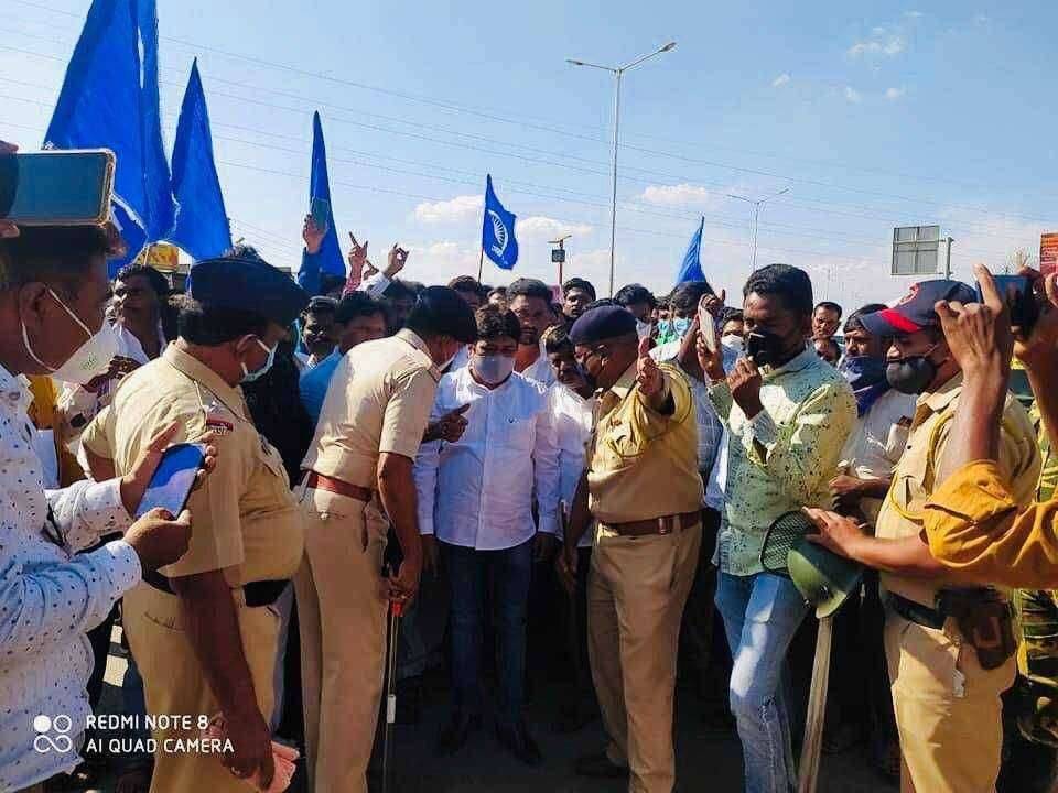 सुधीर कांबळे हत्या प्रकरण,बहूजन विकास मोर्चाचे अध्यक्ष बाबुराव पोटभरे सह कळंबचे जिल्हाध्यक्ष व तालुकाध्यक्ष अटकेत