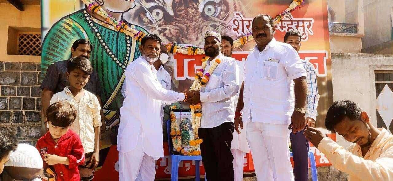 AB ग्रुपच्यावतीने शहीद टिपू सुलतान जयंती साजरी करण्यात आली