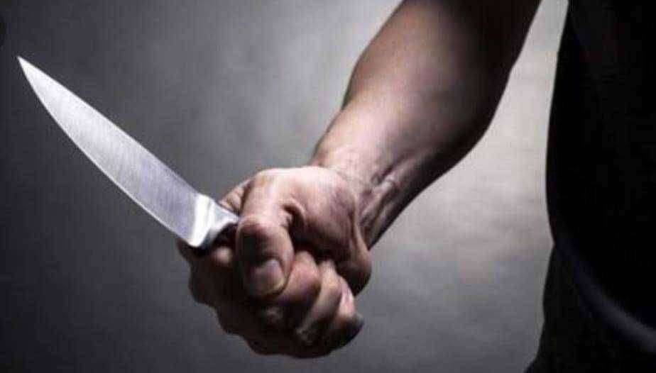 चाकूचा धाक दाखवत दुकानदाला लुटणाऱ्या दोघांना घेतले ताब्यात