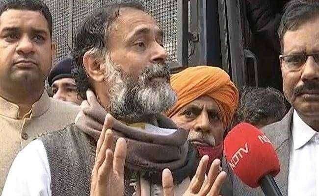 ? शेतकरी अंदोलन..बिहार निवडणुकीत कोविड नियम नाहीत, परंतु ते शेतकऱ्यांना लागू होतात- योगेंद्र यादव