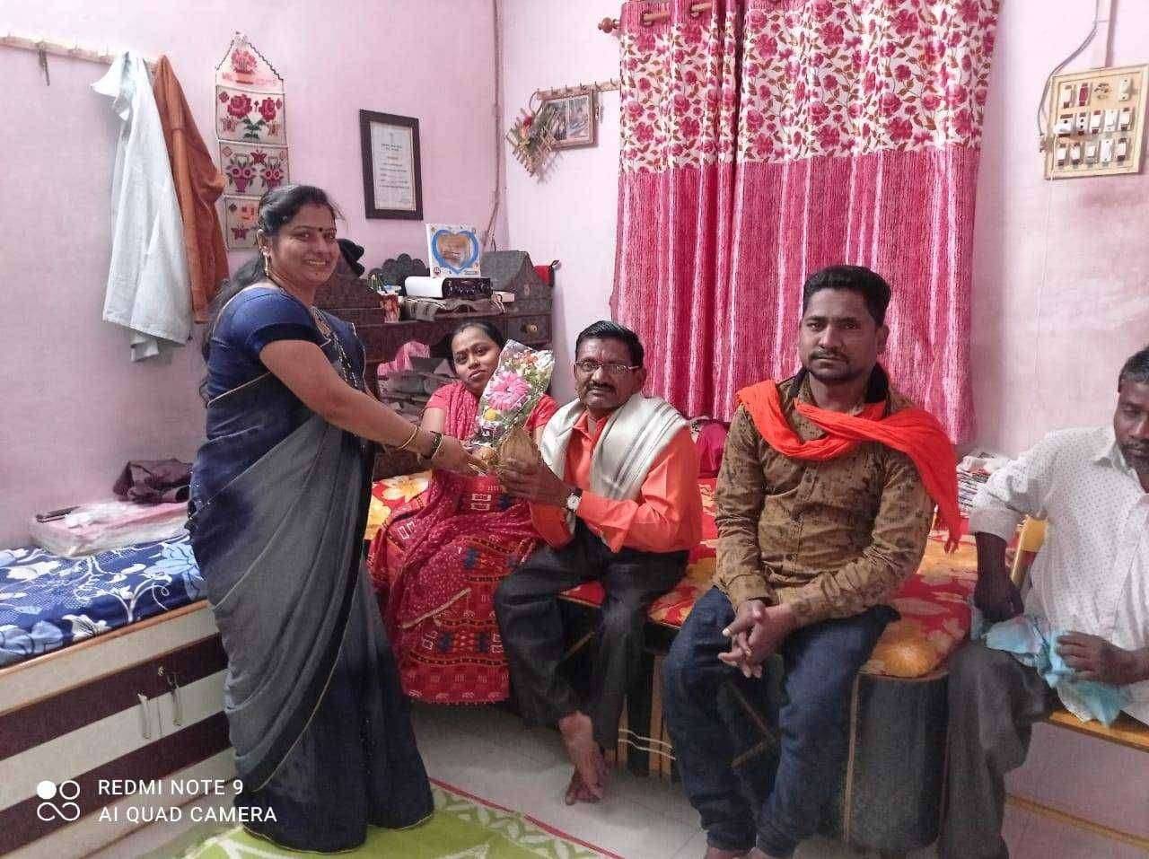 जागतिक दिव्यांग दिनानिमित्त दशमाता ग्रुप तर्फे दिव्यांग बांधवांचा सन्मान