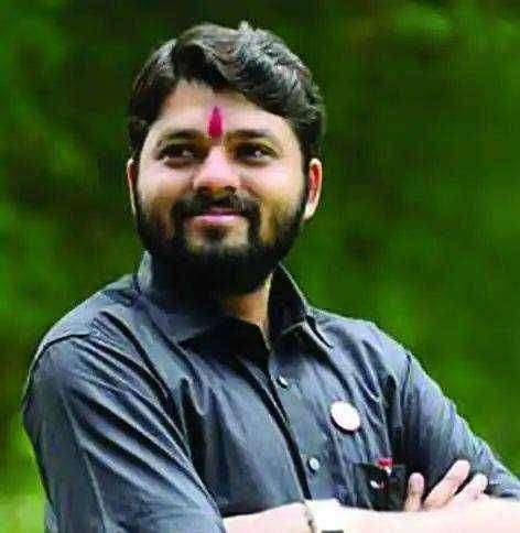 ?धक्कादायक.."स्वाभिमानी" चे नेते रविकांत तुपकर यांच्यावर जीवघेणा हल्ला ..