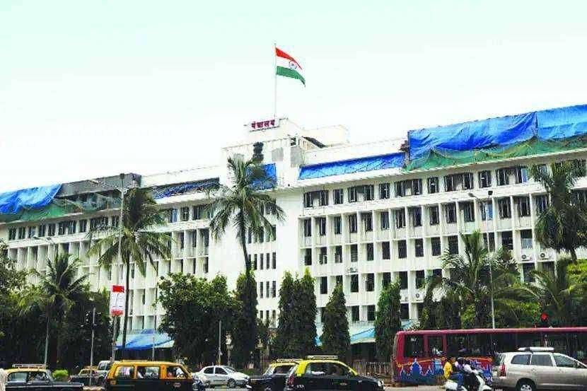 ? आताची मोठी बातमी : सरकारी कर्मचाऱ्यांनाही आता ड्रेस कोड ; जीन्स टी- शर्टवर बंदी