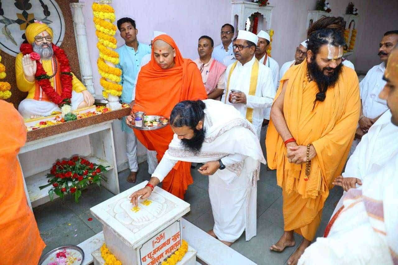 देव, देश व धर्मासाठी संतांचे जीवन समर्पित- परमपूज्य जनार्दन हरीजी महाराज