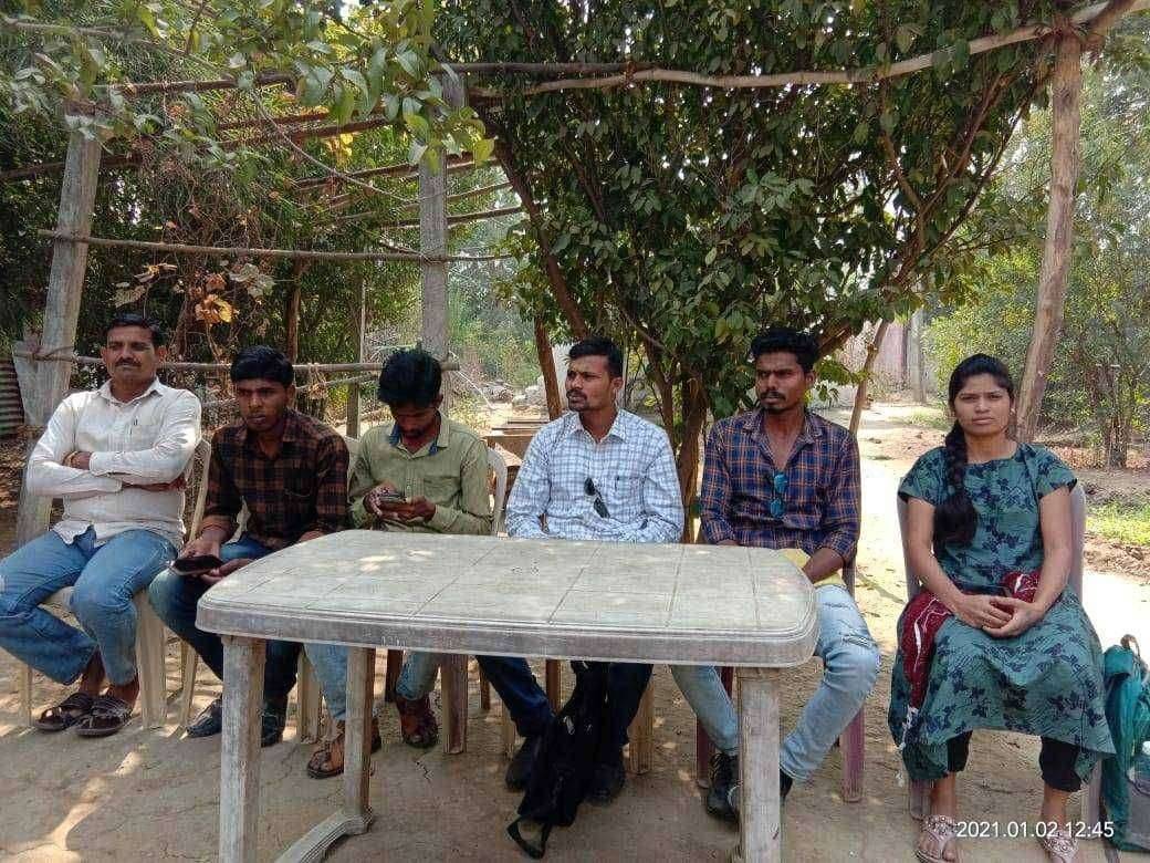 वहानगाव व भिवकुंड ग्राम पंचायत मधील अवैध ठरणाऱ्या उमेदवारास निवडणूक निर्णय अधिकारी व तहसीलदार यांचे अभय निवडणूक निर्णय अधिकारी व तहसीलदार यांचे वर कारवाई करून निलंबन करण्याची मागणी