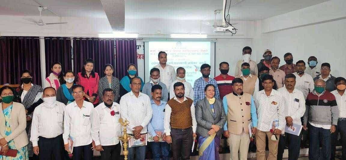 मविप्र संस्थेच्या दिंडोरी कॉलेज येथे पत्रकारांचा सन्मान प्रसंगी परिवर्तनासाठी वृत्तपत्रांचे योगदान महत्त्वाचे- प्राचार्य डॉ. वेदश्री थिगळे