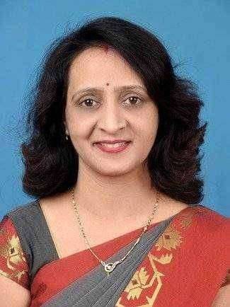 महाराष्ट्र नाभिक महामंडळाच्या महिला प्रदेश अध्यक्षपदी सौ.भारती सोनवणे अमळनेर यांची निवड...