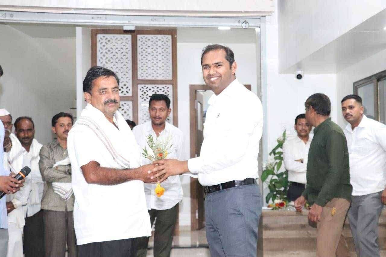 बाणगाव येथील ग्रामपंचायत निवडणूक बिनविरोध...नूतन सदस्यांचा आमदार मंगेशदादा चव्हाण यांच्याहस्ते सत्कार...