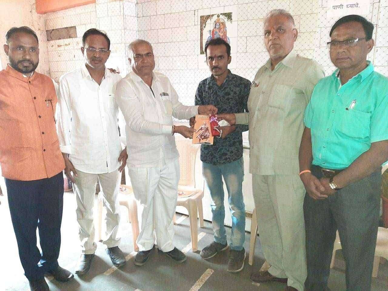 दर्पण दिनी पत्रकारांचा सन्मान..