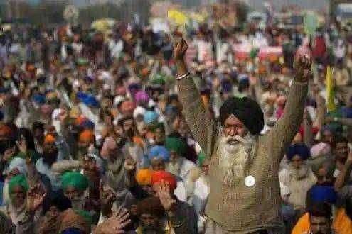 ?️आताची मोठी बातमी..सुप्रिम कोर्टाकडून नवीन कृषी कायद्याच्या अंमलबजावणीला स्थगिती.. केंद्राला झटका