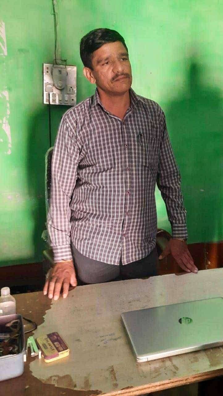 ? Big Breaking..जवखेडा येथील तलाठी लाच घेतांना रंगेहाथ एसीबी च्या जाळ्यात......