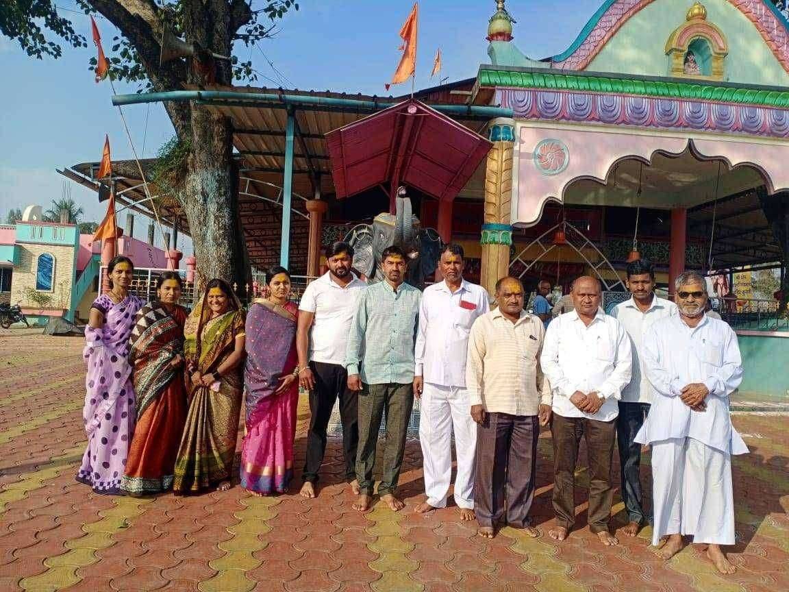 ग्रामपंचायतच्या निवडणुकीत शप्पथतिला उधान तर शप्पथतितून मुक्त कर अशी स्वाभिमानी आघाडीने श्री हालसिद्धनाथाकडे केली प्रार्थना