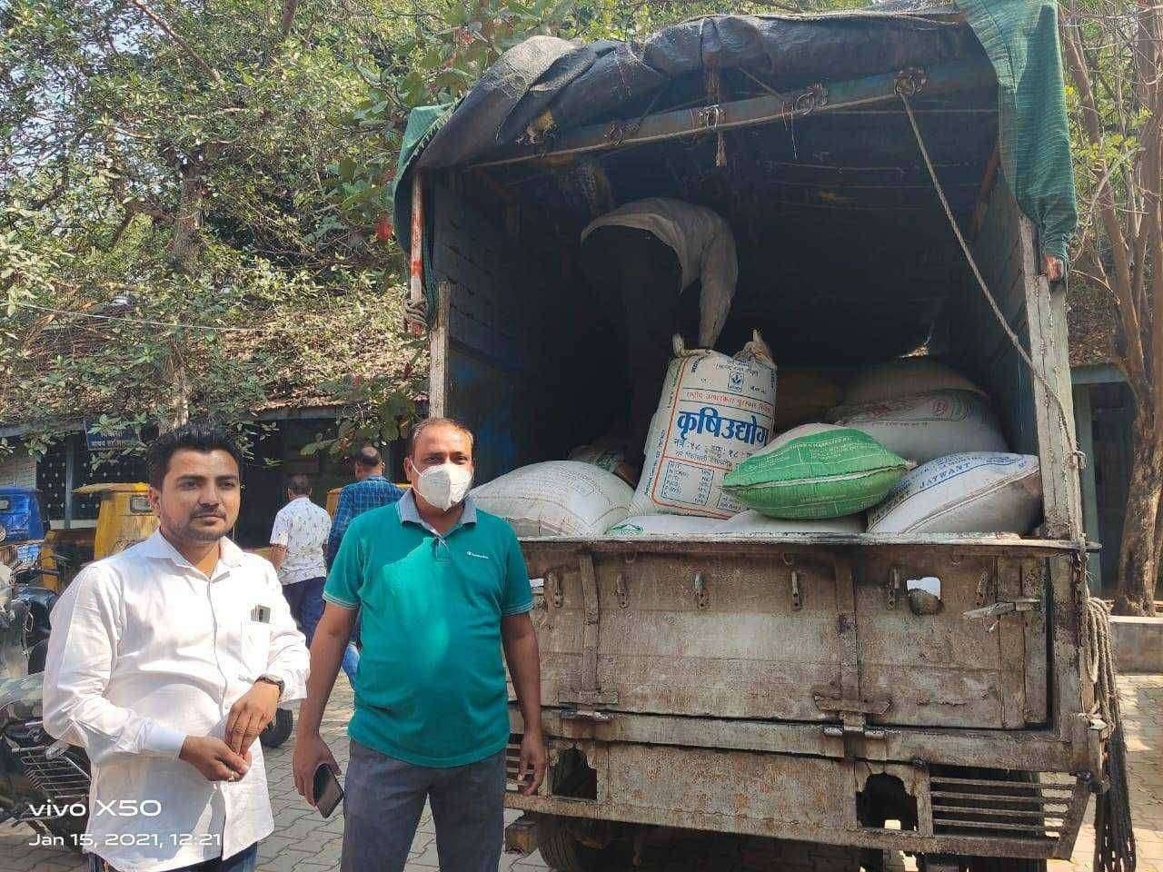 ?️अमळनेर कट्टा..रेशनचा काळा बाजार उघड...रेशन माफियांचा गोरख धंदा...गरिबांचे अन्न हिसकावून काळ्या बाजारात सर्रास विक्री..!कोणाचा आहे वरदहस्त..!