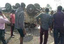 मॅक्सिमो व पिकअप मध्ये चिखलगाव कापशी च्या मधात अपघात २ जागीच ठार ३ गंभीर जखमी...