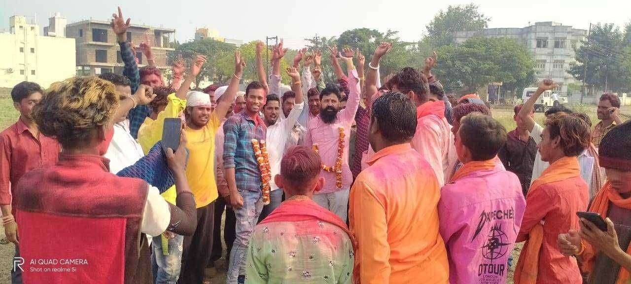 शिंदखेडा तालुक्यात ११ ग्रामपंचायतीवर शिवसेनेची जोरदार मुसंडी शिरपूर मध्ये तीन ग्रामपंचायतीवर एन्ट्री....