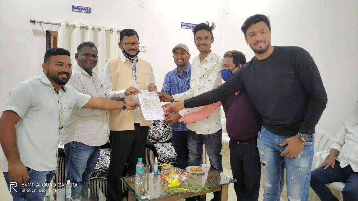 गडचांदुरात छत्रपती शिवाजी महाराज अभ्यासिकेची निर्मिती करा