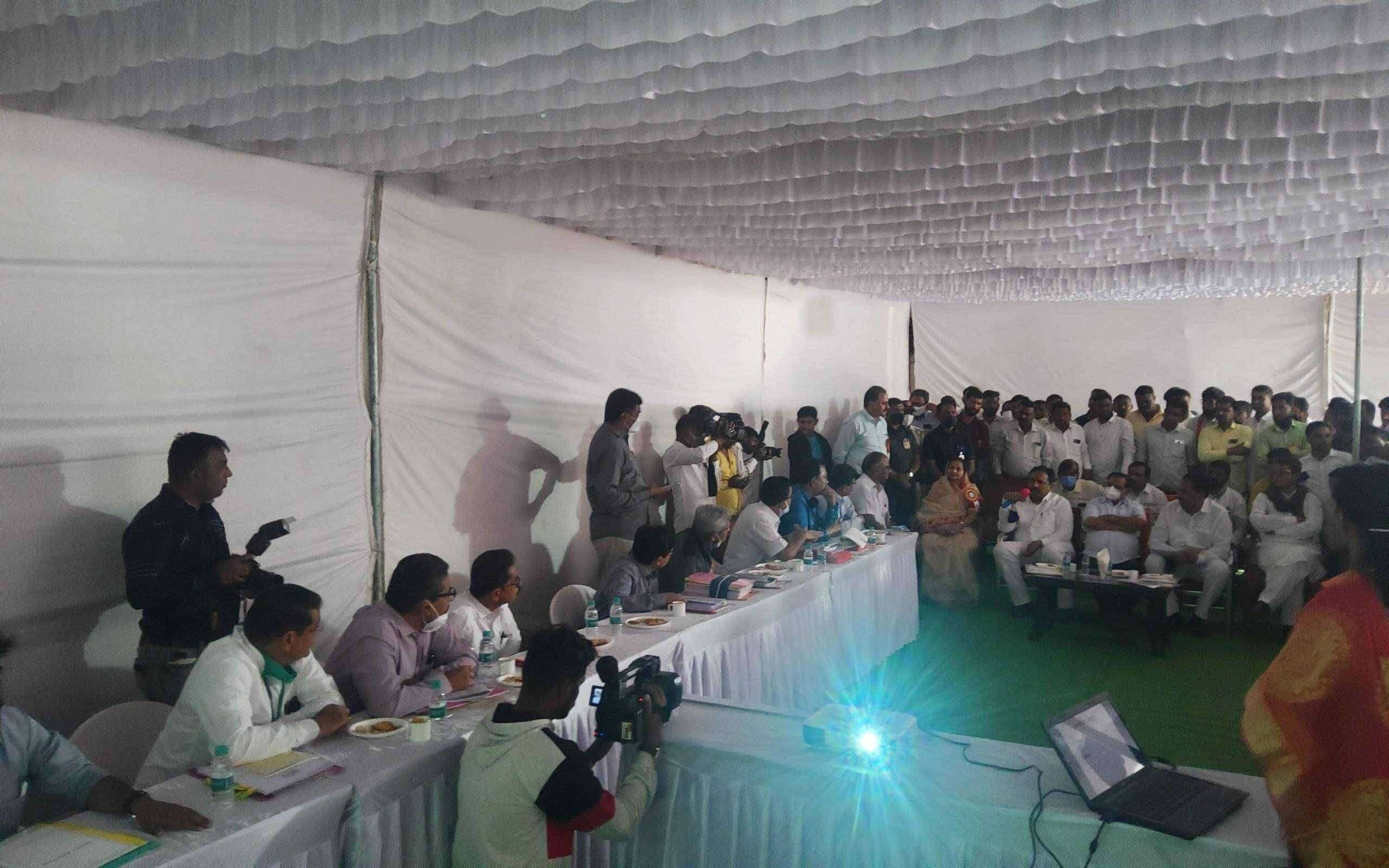 ?️अमळनेर कट्टा.. पाडळसरे Live.. जलसंपदा मंत्री जयंत पाटील यांचा दौरा..खोदा पहाड निकला चुहां..!पुढील बुलेटिन..नाट्यगृह...