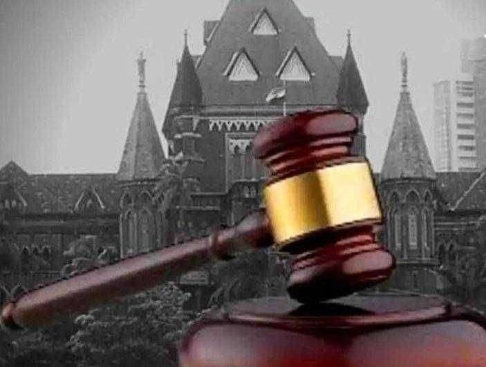 ?धक्कादायक...वादग्रस्त निर्णयाचा निषेध ! महिला न्यायाधीशांना महिलेनेच पाठवले कंडोम