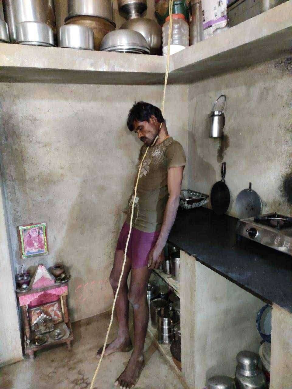 नेरीत गळफास लावून ड्रॉयव्हरची आत्महत्या