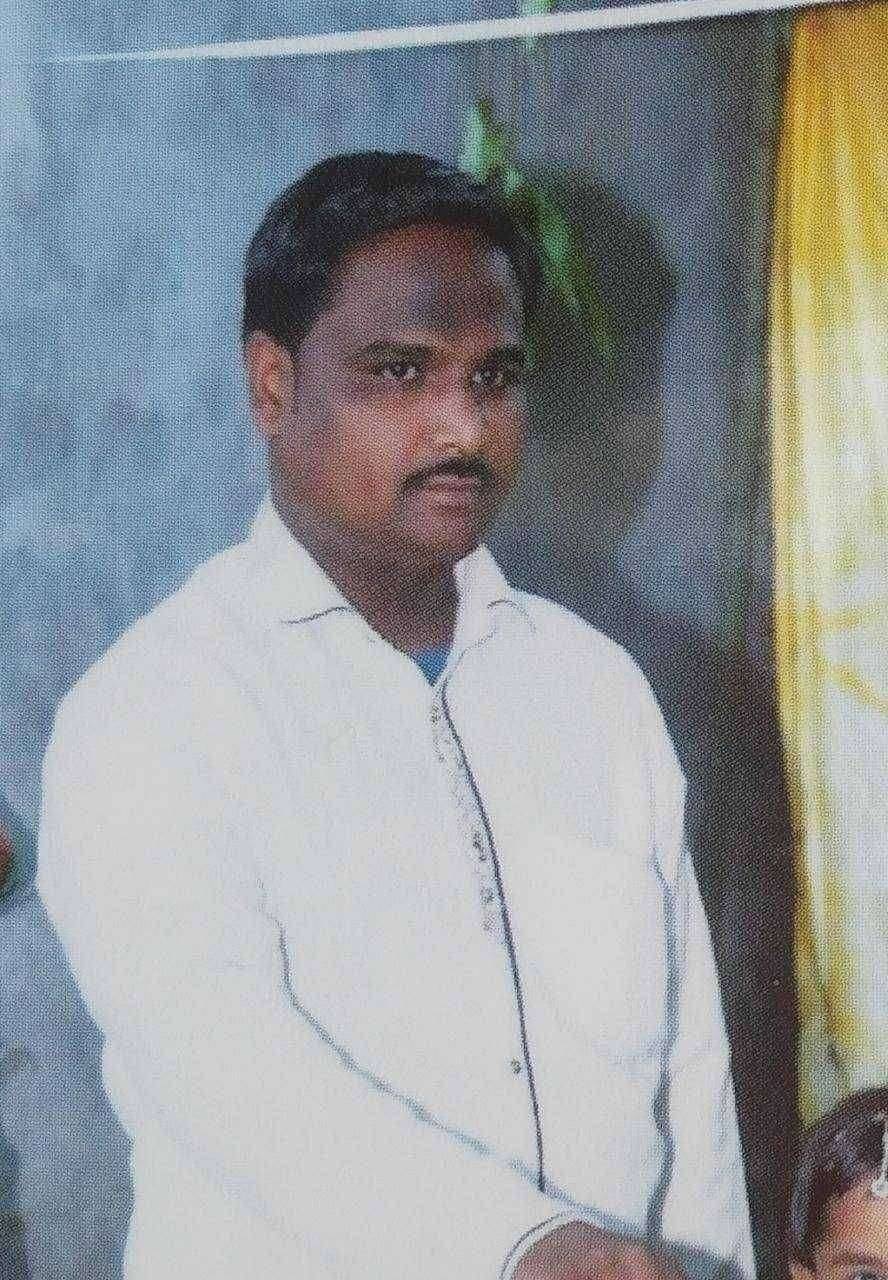 कोचुर बुद्रुक येथे तरूणाची राहत्या घरात आत्महत्या!