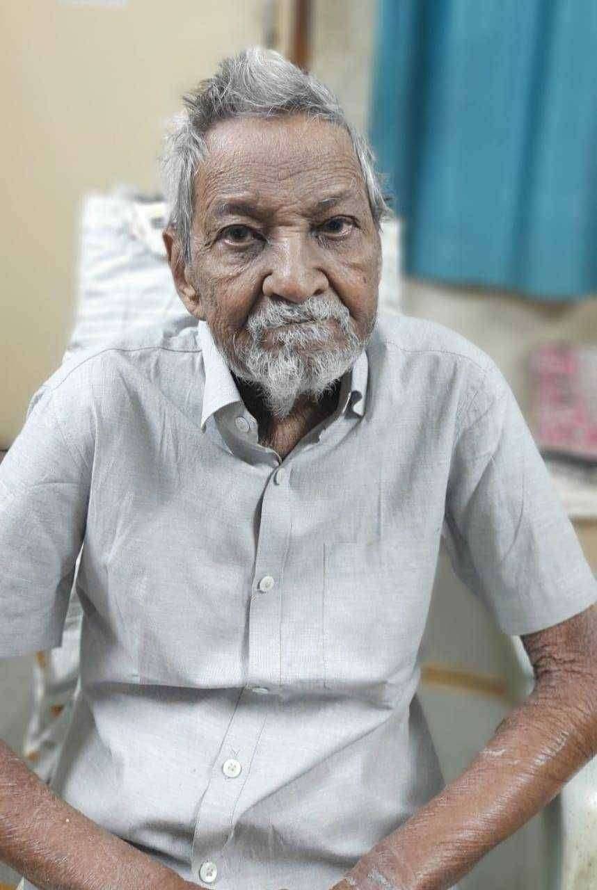 वयाच्या ८७ व्या वर्षी कोरोनावर यशस्वी मात कोव्हिड केअर हॉस्पिटलमध्ये डॉक्टर नव्हे देवदूत !