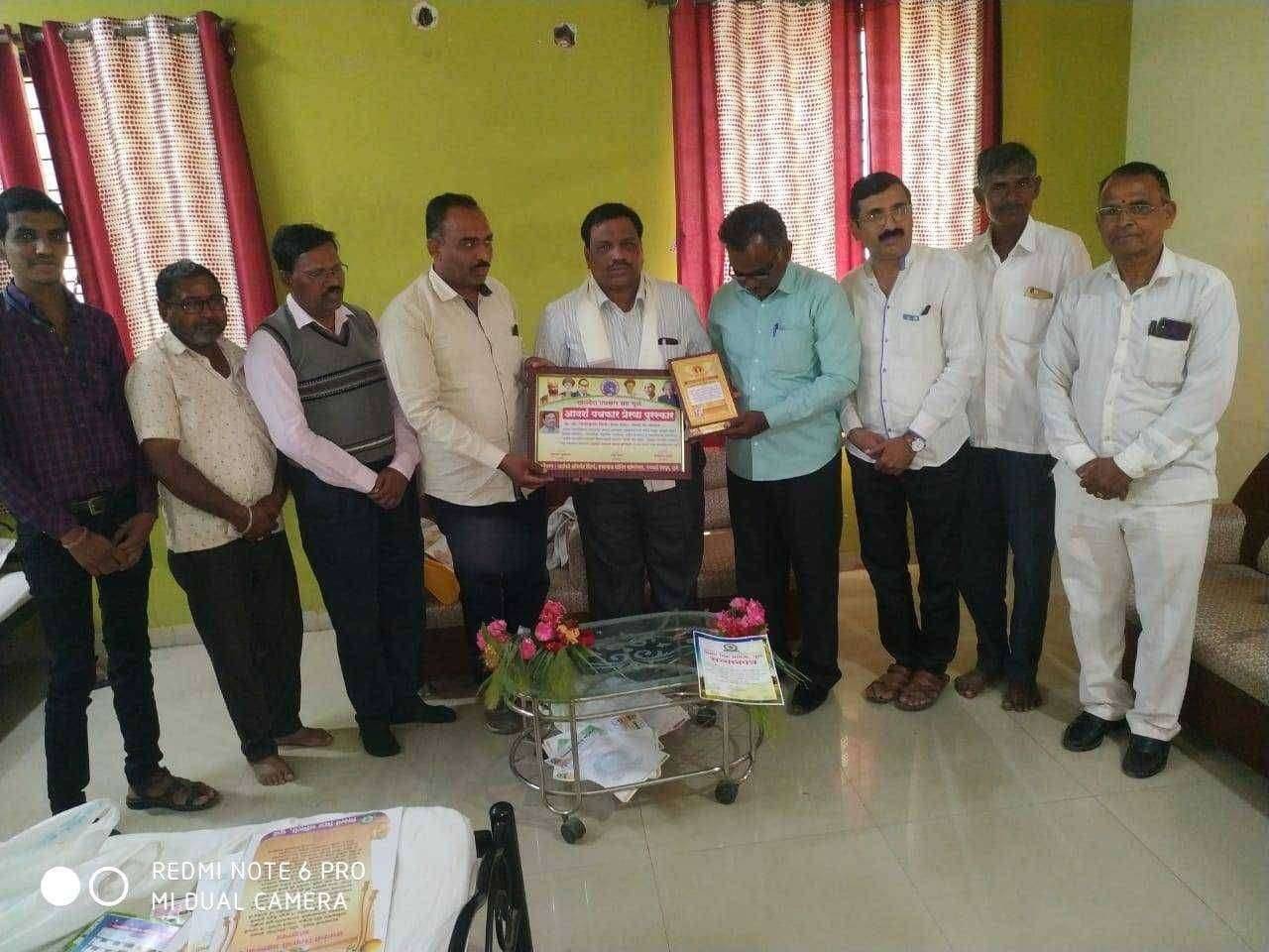 चोपडा येथे निसर्गमित्र समितीची आढावा बैठक संपन्न