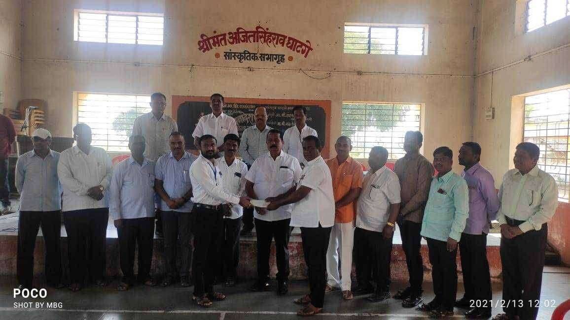 कोजिमाशिच्यावतीने कोरोनावर मात केलेल्या सभासदाना मदत धनादेश वाटप समारंभ संपन्न