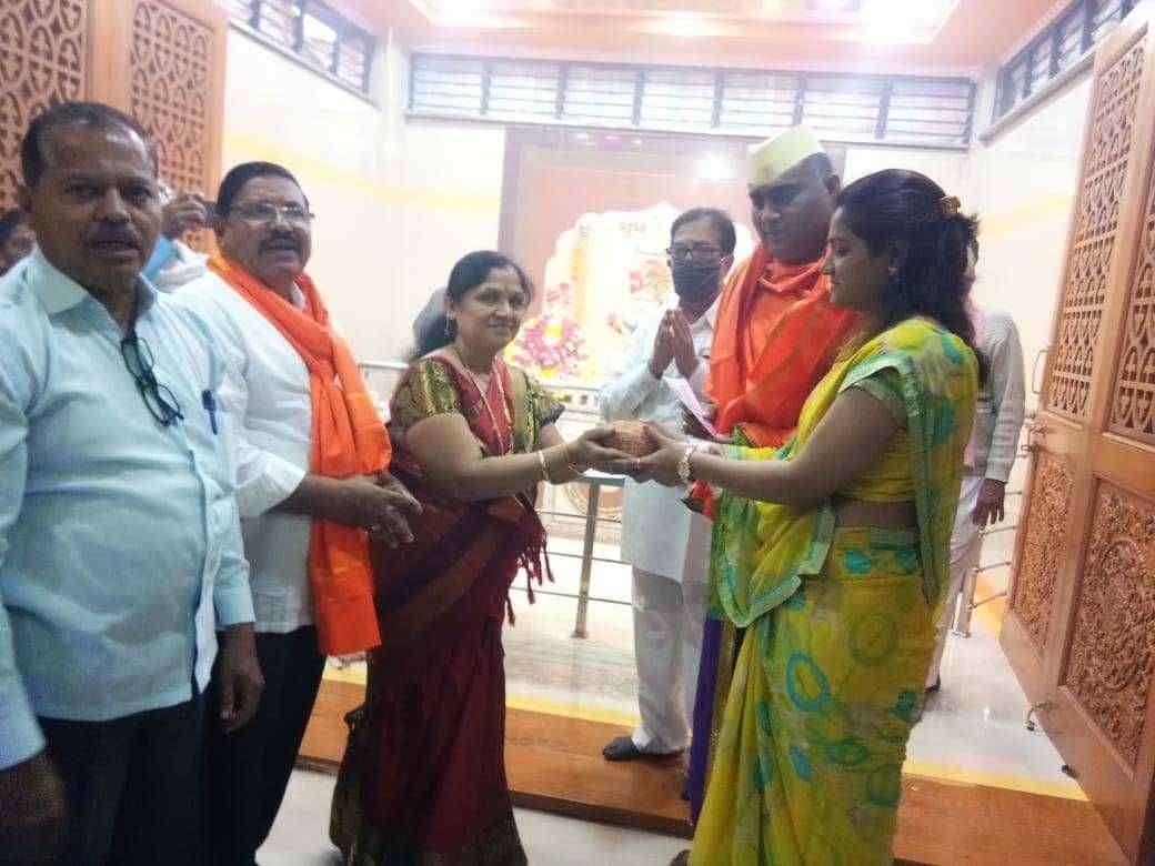 ?️ अमळनेर कट्टा... दिंडी चालली चालली गजाननच्या दर्शनाला.....