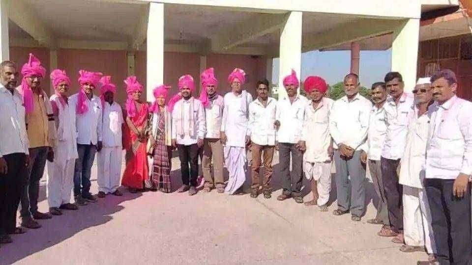 ?Breaking.. अगा हे पुन्हा घडलं? राष्ट्रवादी फोडून भाजपचा मध्यरात्री शपथविधी, सकाळी उलटला डाव!