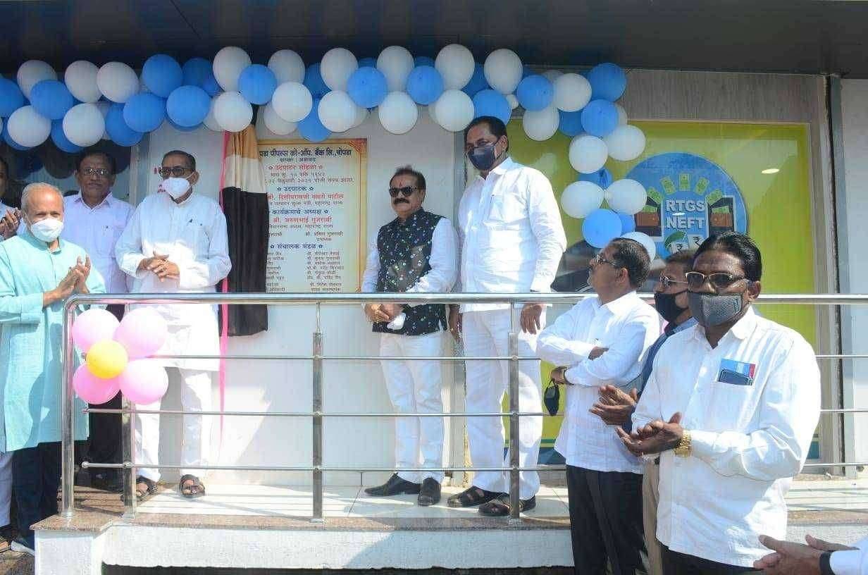 अडावद परिसराच्या ग्राहकांच्या जोरावर पीपल्स बँक जिल्ह्यातील प्रथम क्रमांकाची बँक होणार ; अरुणभाई गुजराथी