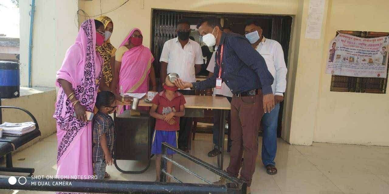 आज राष्ट्रीय जंतनाशक दिन, कोडीद येथे राबविण्यात आला.