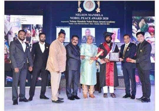 मा श्री पै तानाजी भाऊ जाधव यांना नेल्सन मंडेला नोबेल पुरस्कार प्रदान