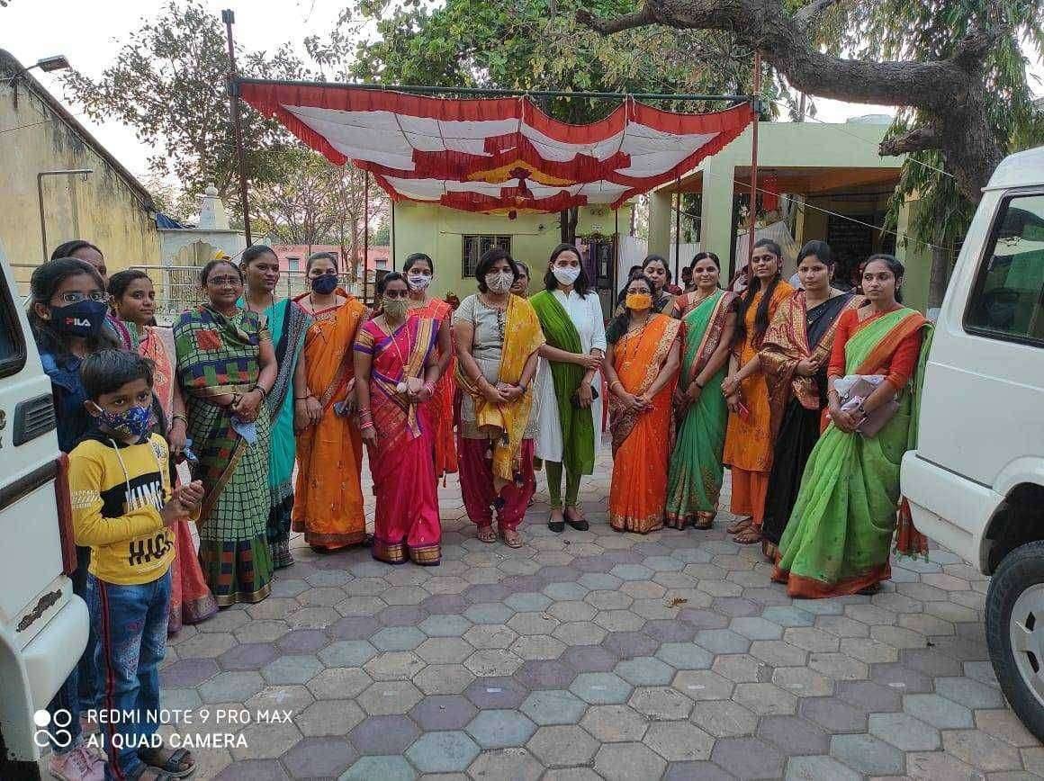 सावदा पोलिस स्टेशनला महिला दिवस साजरा रावेरच्या कर्तव्यदक्ष तहसीलदार, गटविकास अधिकारी सह मुक्ताईनगर पोलिस उपअधीक्षक यांची उपस्थिती