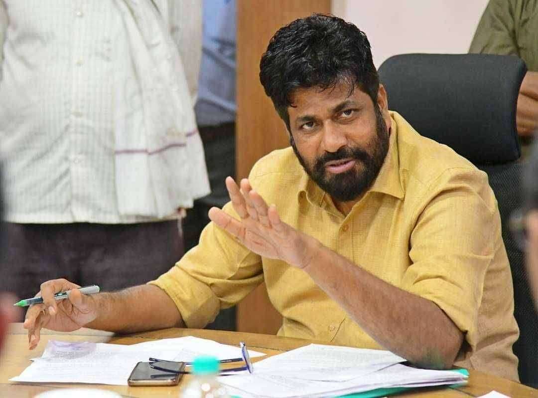 घरेलु कामगारांच्या कल्याणासाठी 250 कोटींची तरतूद कल्याणकारी योजनांची होणार प्रभावी अंमलबजावणी : राज्यमंत्री बच्चूभाऊ कडू