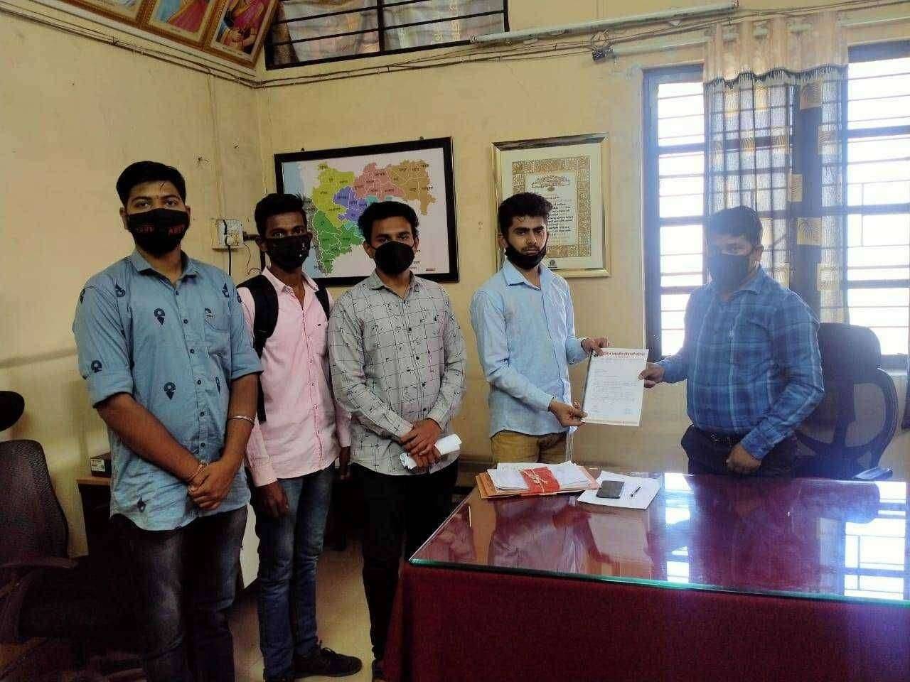 शिष्यवृत्ती अर्ज भरण्याची अंतिम मुदत वाढवा अभाविप नाशिकची समाजकल्याण सहाय्यक आयुक्तांकडे मागणी