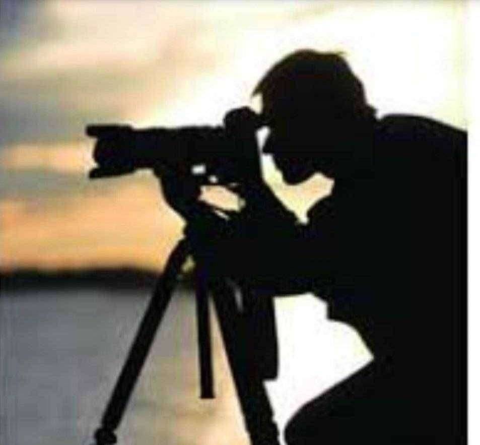 ?️अमळनेर कट्टा...कोरोनाचा.. पुनश्च हरि ओम... प्रादुर्भावामुळे व्यावसायिक छायाचित्रकार अडचणीत