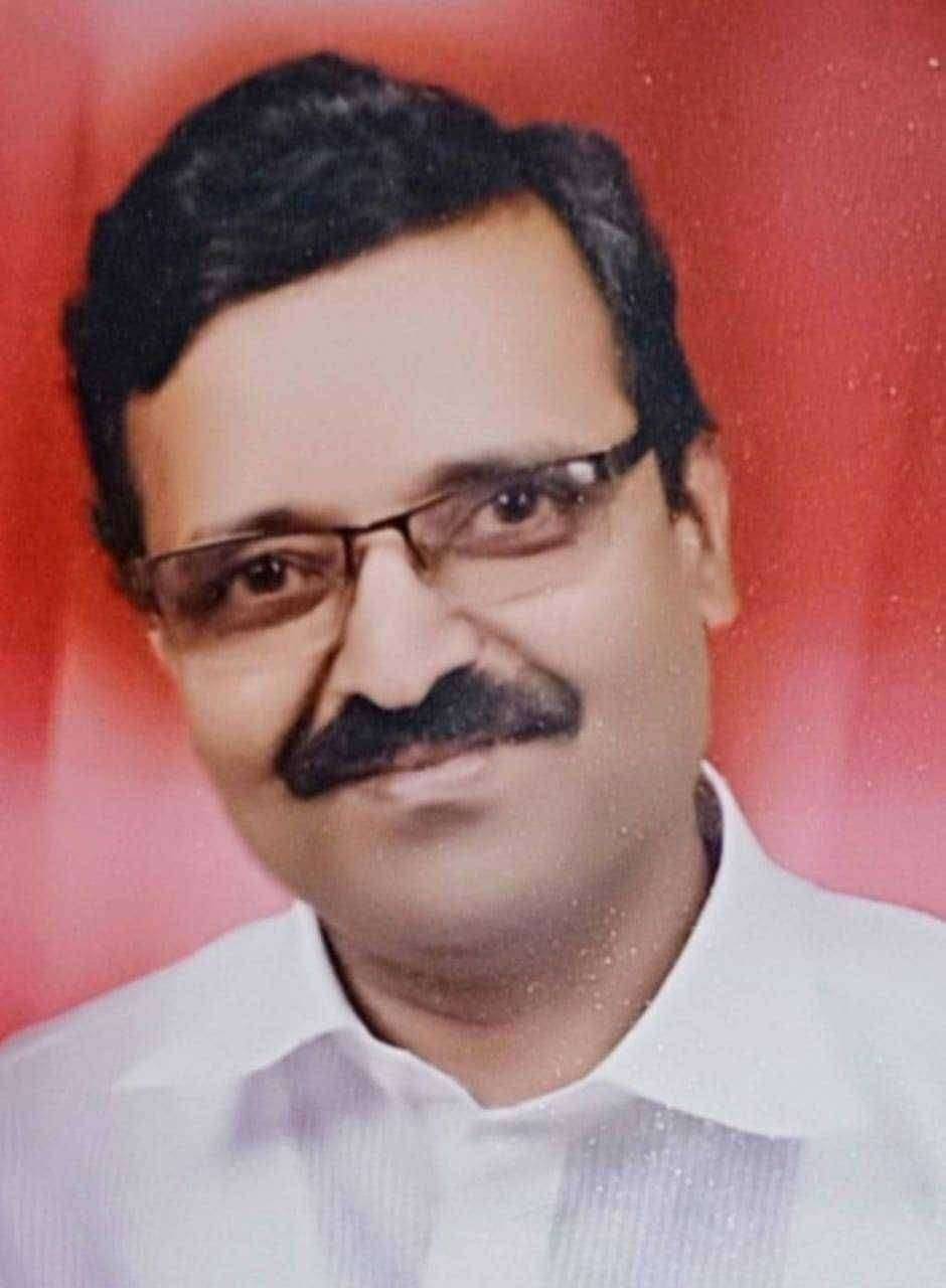 नाशिक चे जेष्ठ पञकार दिलीप कोठावदे रक्तदानातील शतकवीर, महाराष्ट्र बुक ऑफ रेकाॅर्ङमध्ये नोंद.