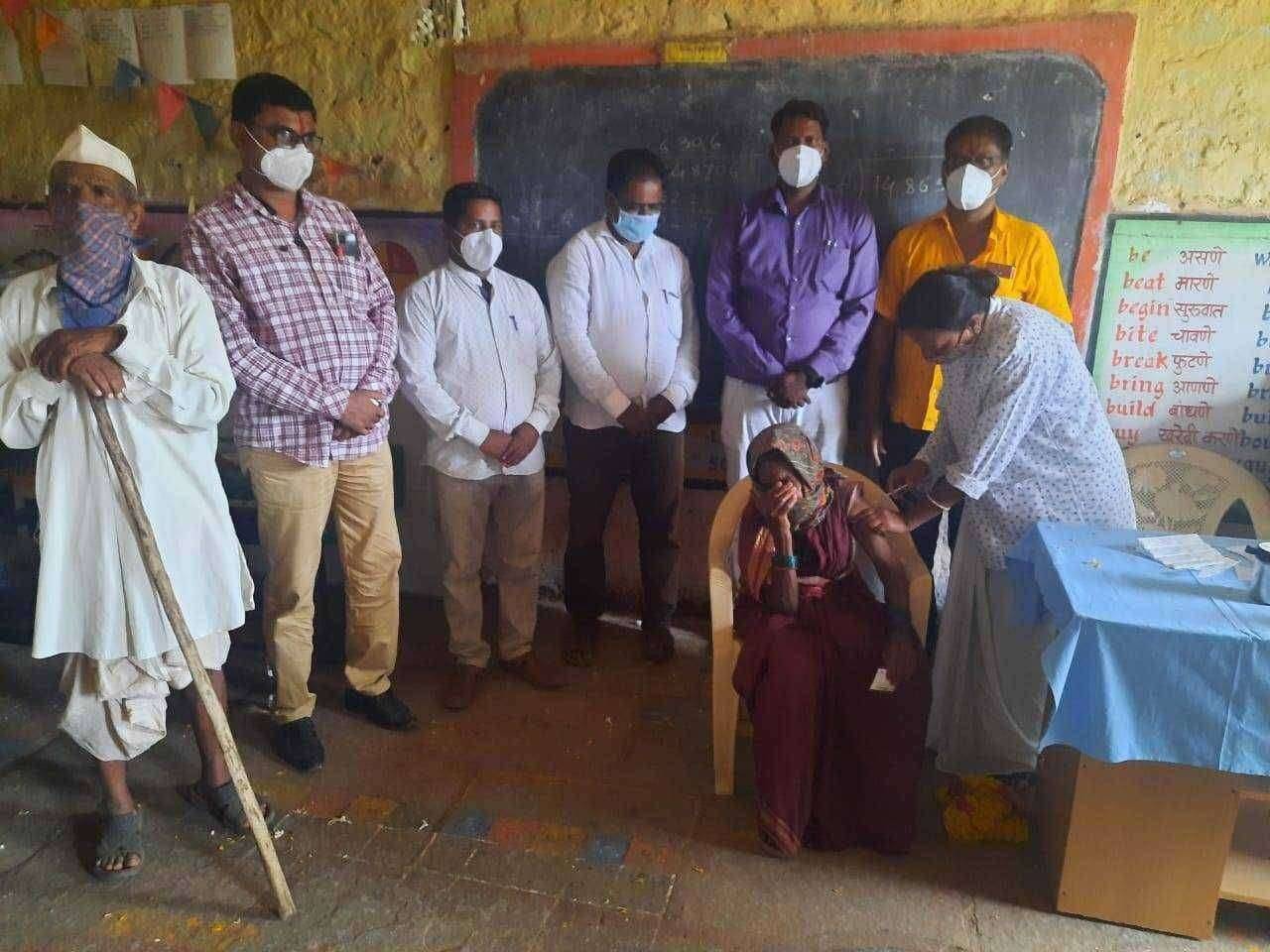 ?️कोरोनाचा वाढता प्रादुर्भाव रोखण्यासाठी लसीकरण मोहीम आवश्यक- डॉ. यशवंत सातपुते