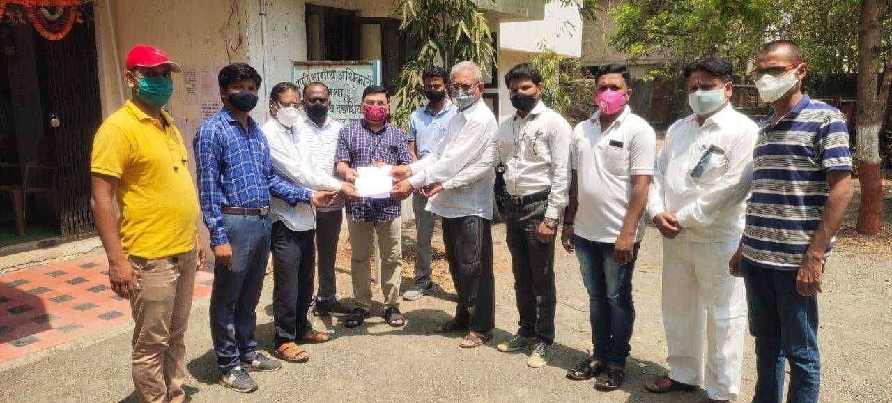 कोरोना बाधीत पत्रकारांना मोफत उपचार व मृतांना ५० लाख मदत मिळावी-सावदा पत्रकार असोसिएशन ची मागणी