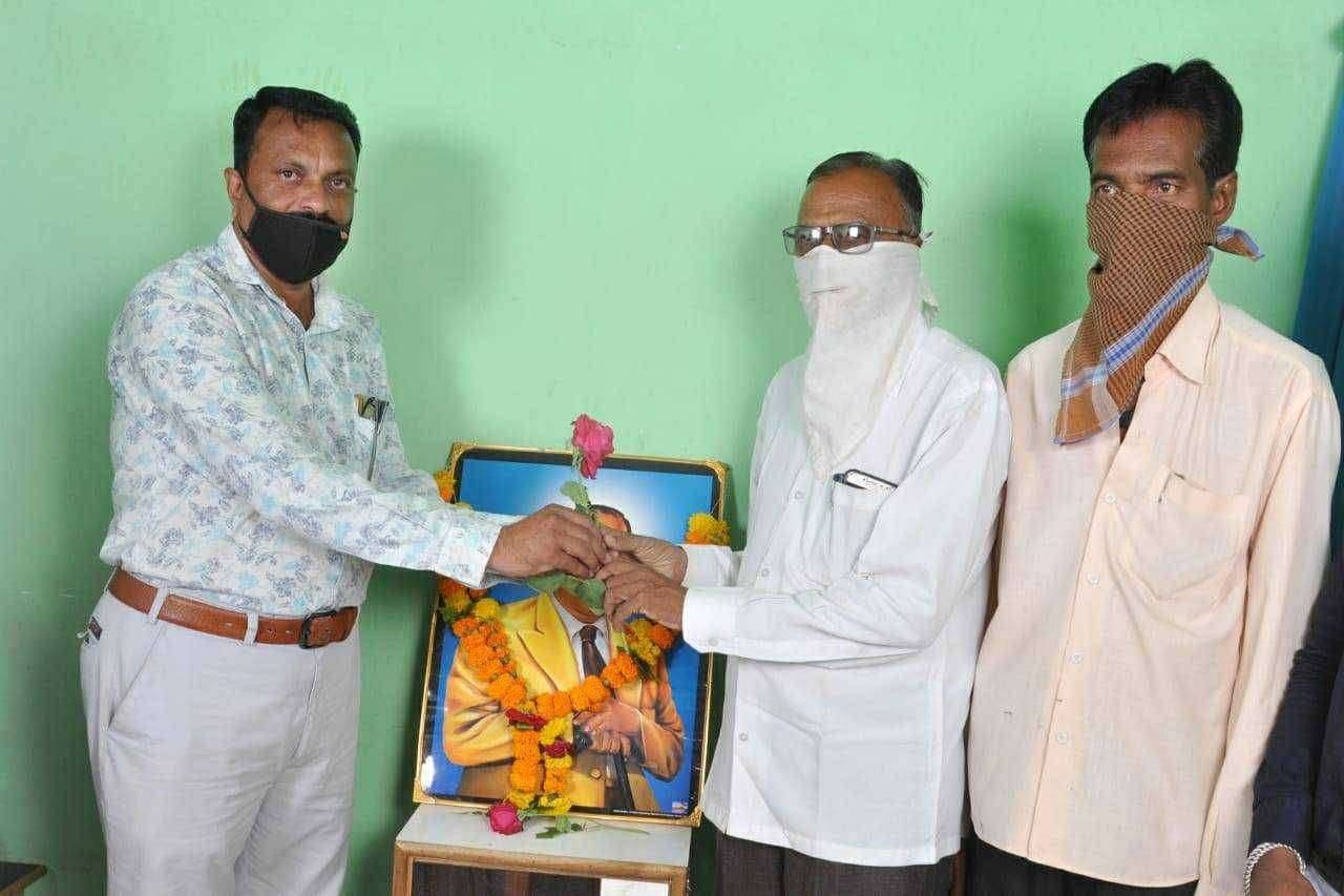 नुरुद्दीन मुल्लाजी डॉ, बी आर आंबेडकर आजीवन कर्तुत्व पुरस्काराने सन्मानित..