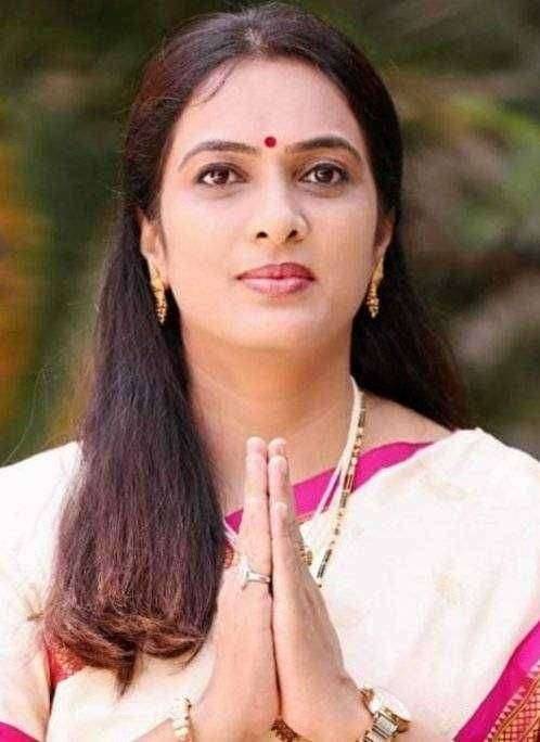 कोरोना बाधीत पत्रकारांना मोफत उपचार व आर्थिक मदतीचा विचार व्हावा : रोहिणी ताई खडसे ; शासनाकडे पाठपुरावा करणार