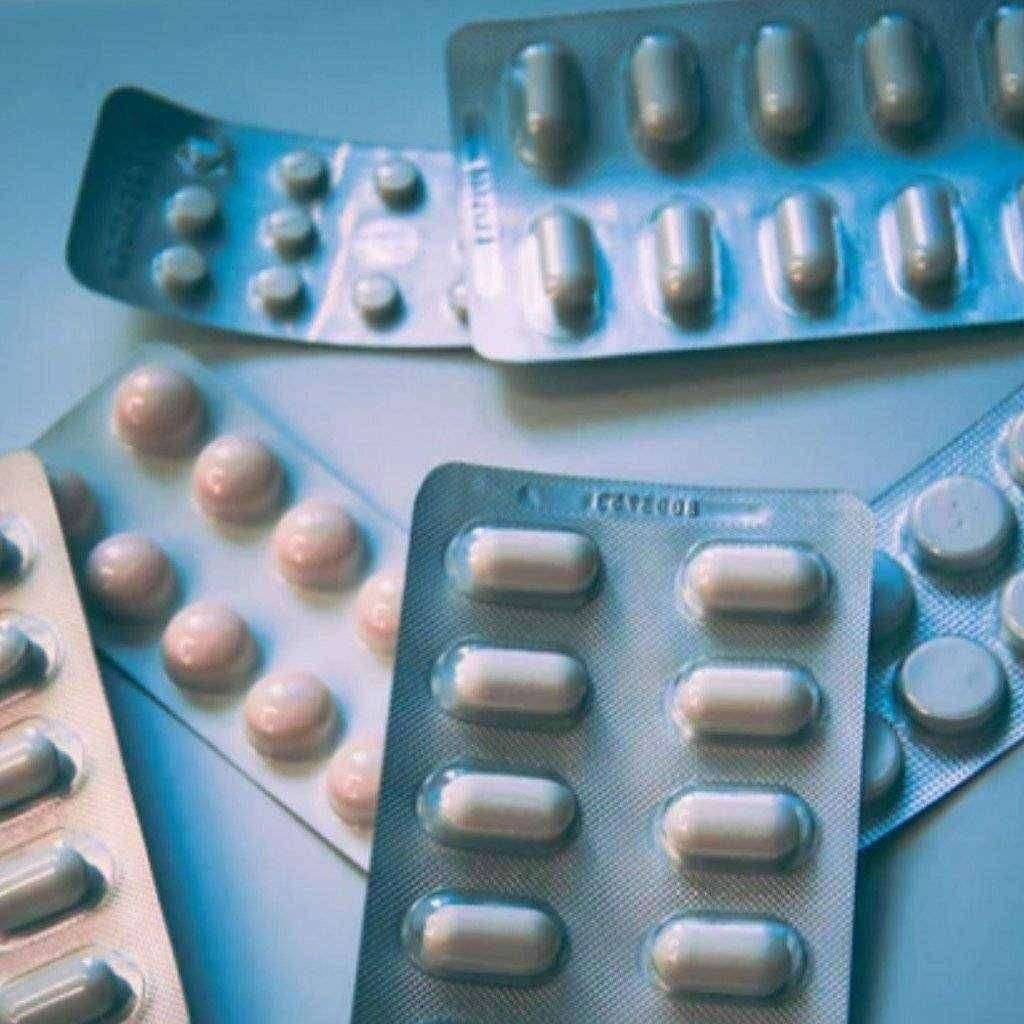 सुरगाणा तालुक्यातील बोगस वैद्यकीय व्यवसायिकावर आरोग्य विभाग आणि पोलिस प्रशासना कडुन कारवाई करण्यात आली