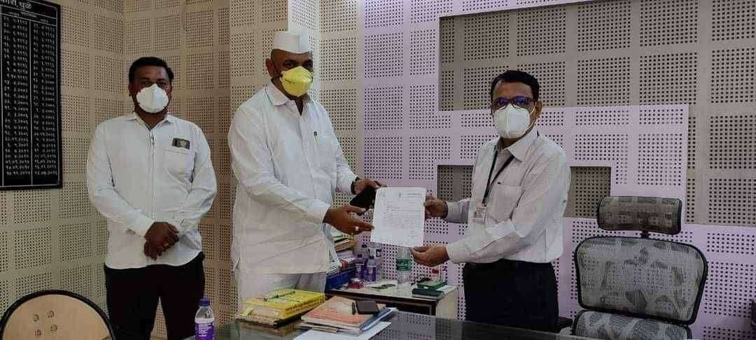 ?️ अमळनेर कट्टा... अक्कलपाडा धरणांतून पांझरा नदीत आवर्तन सोडा आमदार अनिल पाटलांची धुळे जिल्हाधिकाऱ्यांकडे मागणी, मुडी फडबंधारा दुरुस्तीसाठी निधीची मागणी