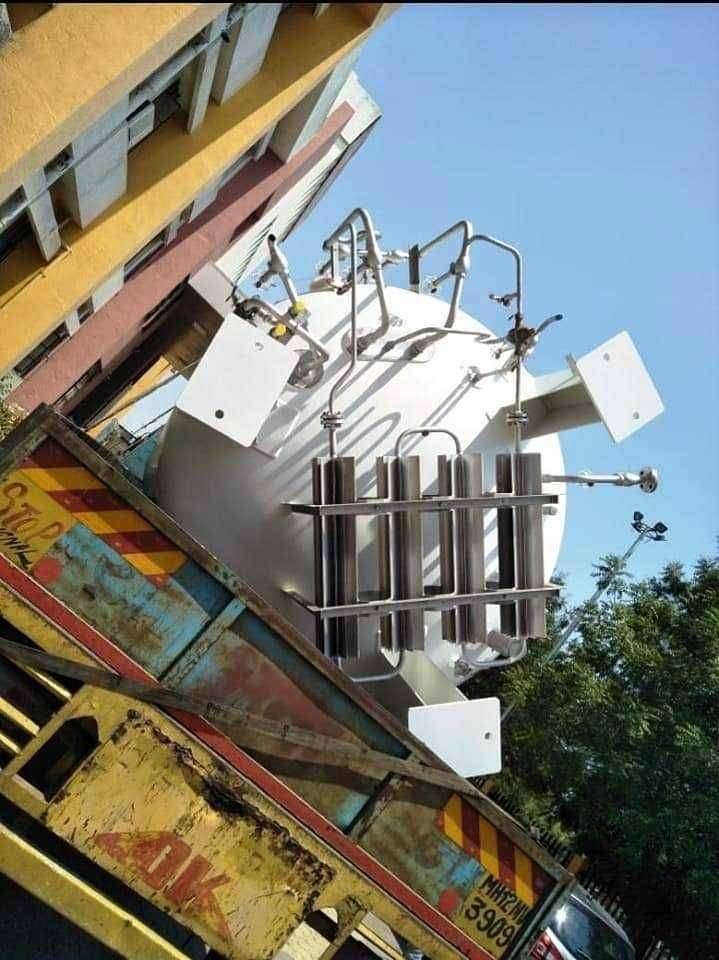 कृषी मंत्री दादाजी भुसे यांच्या पाठपुराव्याला यश सामान्य रुग्णालयास 20 के.एल. क्षमतेचा ऑक्सिजन टँक उपलब्ध -  दादाजी भुसे